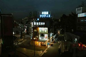 Todo para lo que se puede usar * en Python (aparte de las matemáticas básicas)